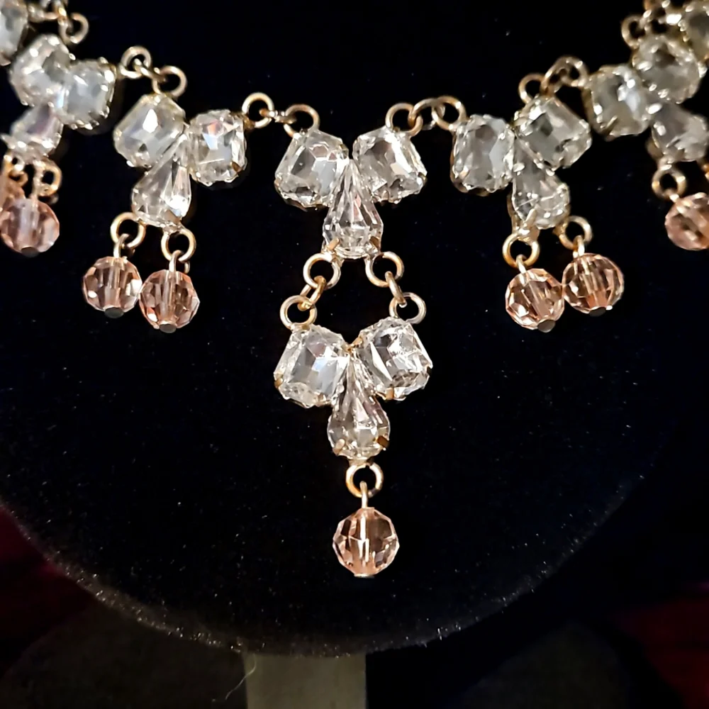 Chandelier Necklace - Picture 2 of 5
